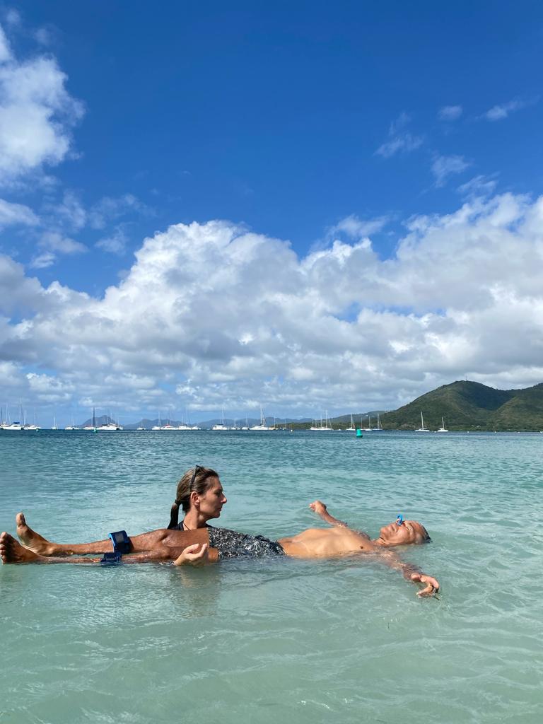 Stéphanie pratiquant l'Atma Janzu