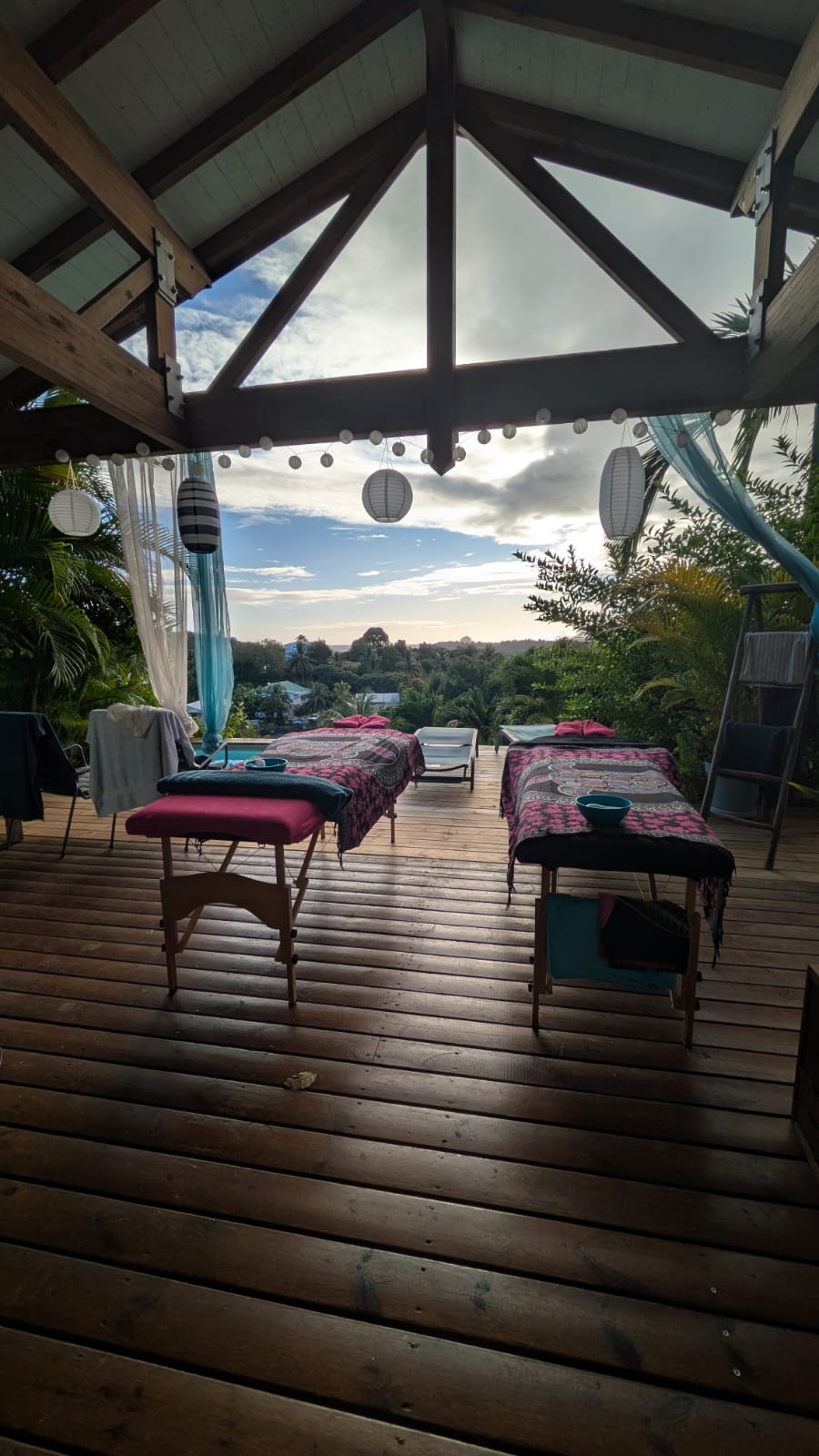 Masseurs duo en action